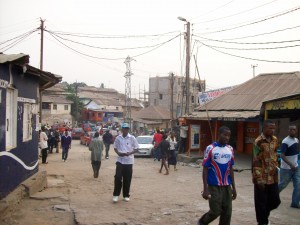 une avenue de la commune Nzanza à Matadi/infobascongo