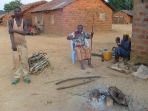 un village Kongo/infobascongo