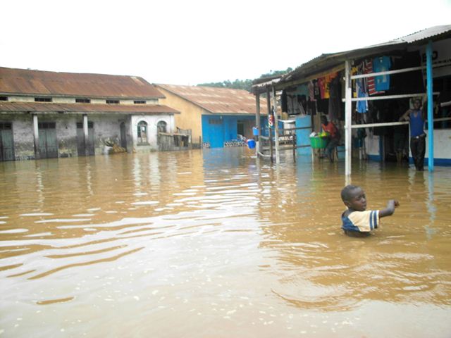 Kongo Central : sept morts après une pluie diluvienne