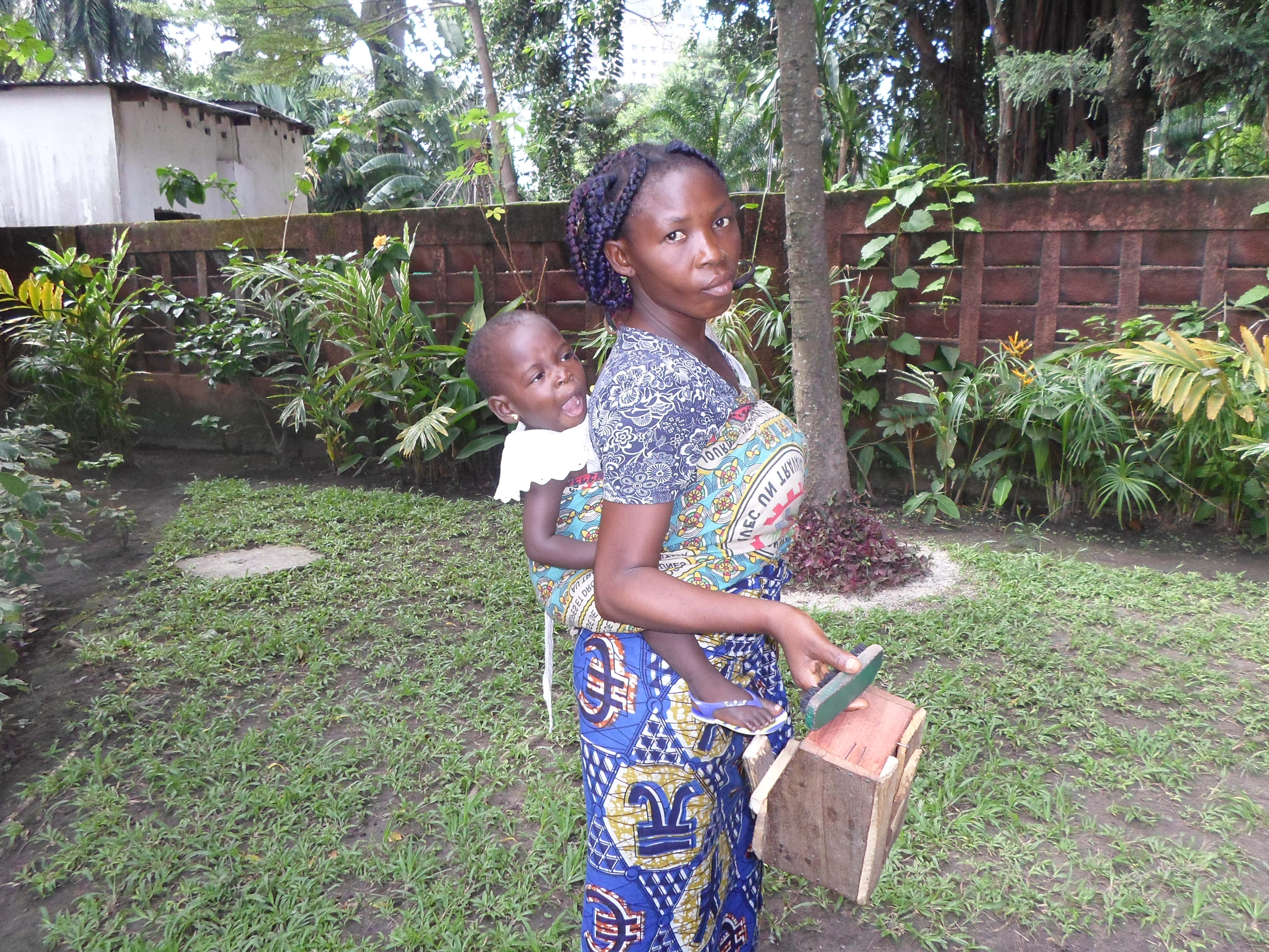 Kinshasa: Nadine, une cireuse décomplexée