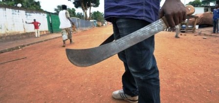 Matadi: des bandits tuent un homme à la machette