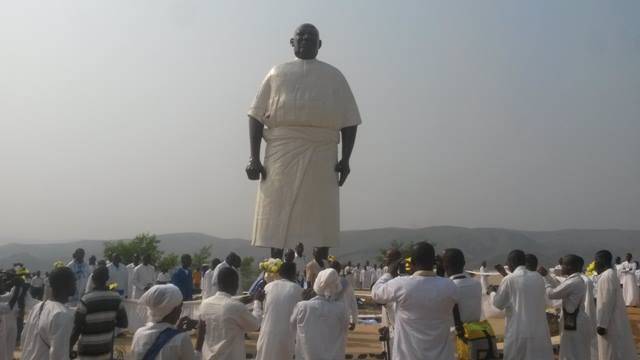Matadi : malgré une opposition, l’Association confessionnelle Kintuadi Kia Bangunza erige un monument pour honorer Simon Kimbangu