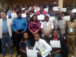 Des professionnels des médias de Matadi lors de la fin de la formation sur l'information électorale organisée par le PACED en collaboration avec le PNUD dans la ville portuaire/Infobascongo