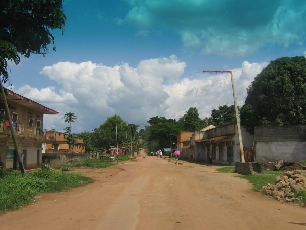 Kongo central: un policier et un civil tués après un cambriolage à main armée dans une maison à Kasangulu