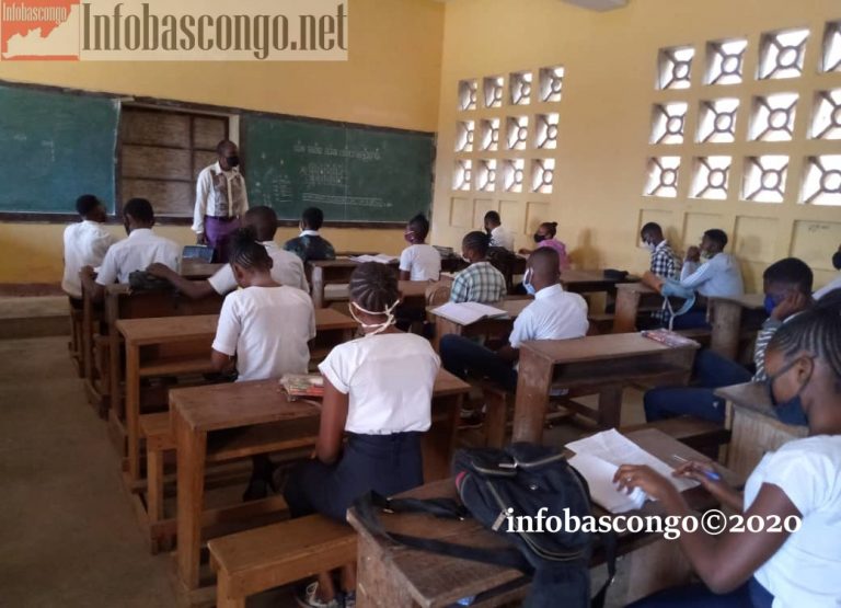 Kongo central: les élèves du cycle terminal   heureux de reprendre les cours malgré l’inconfort des mesures barrières