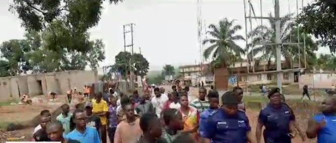 Kisantu : une marche des habitants pour réclamer le rétablissement de l’électricité